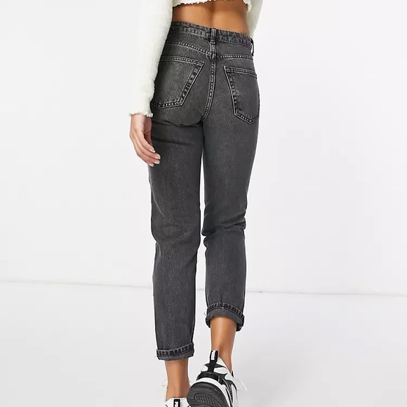 TOPSHOP High Waisted Mom Jeans Washed Black Tapered 28 x 30 - NWT - Picture 2 of 7